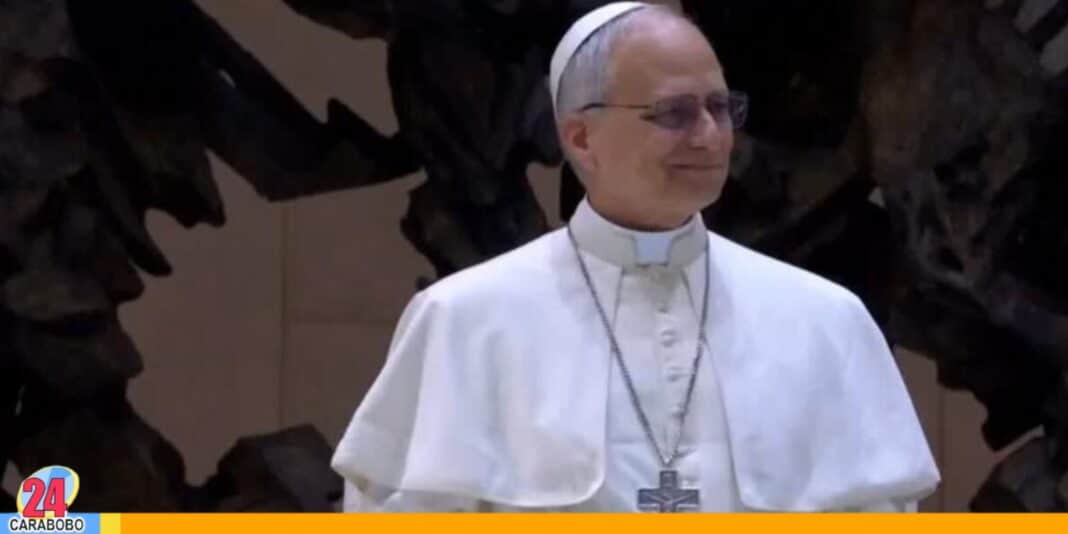 Papa León XIV periodistas