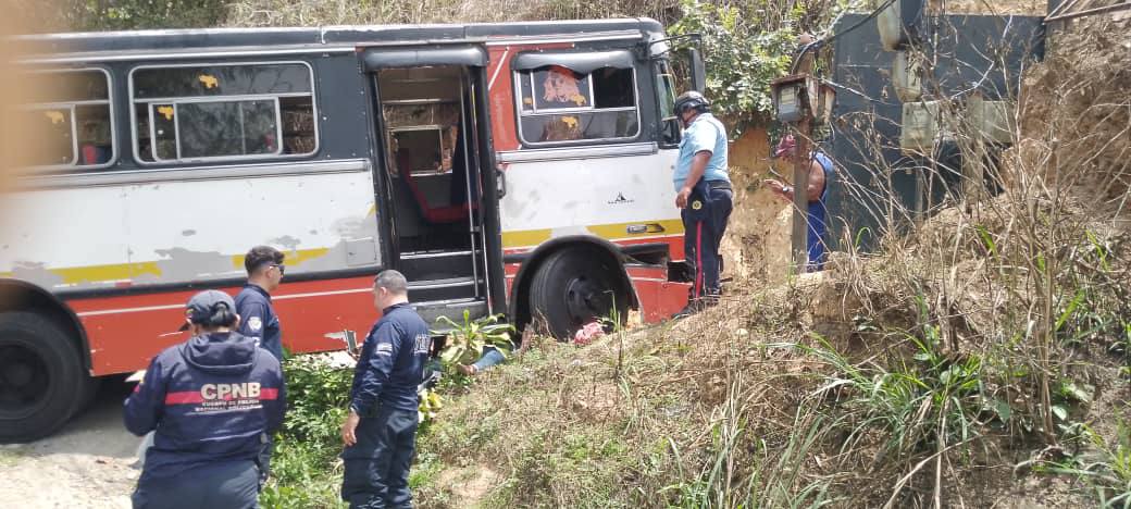Tres accidentes con autobuses involucrados