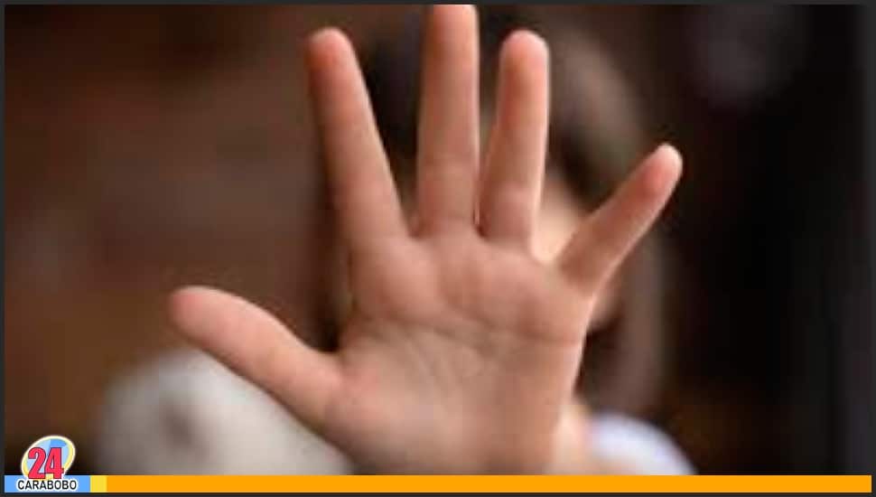Mujer sudafricana que vendió a su hija por mil dólares
