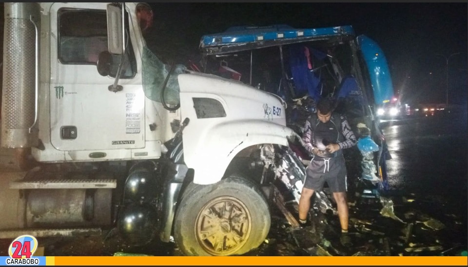 Tres accidentes con autobuses involucrados