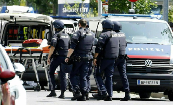 Tiroteo en una escuela de Austria