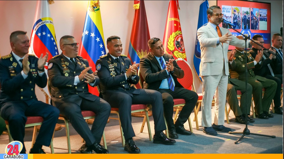 ascensos a 3 mil 200 funcionarios