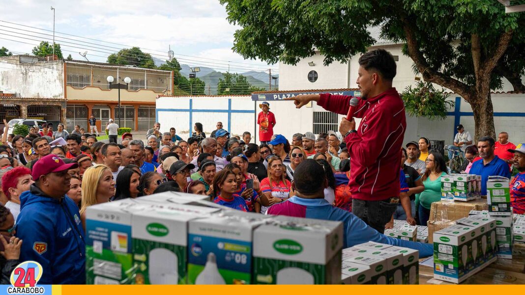 Castañeda favoreció comunidades guacareñas
