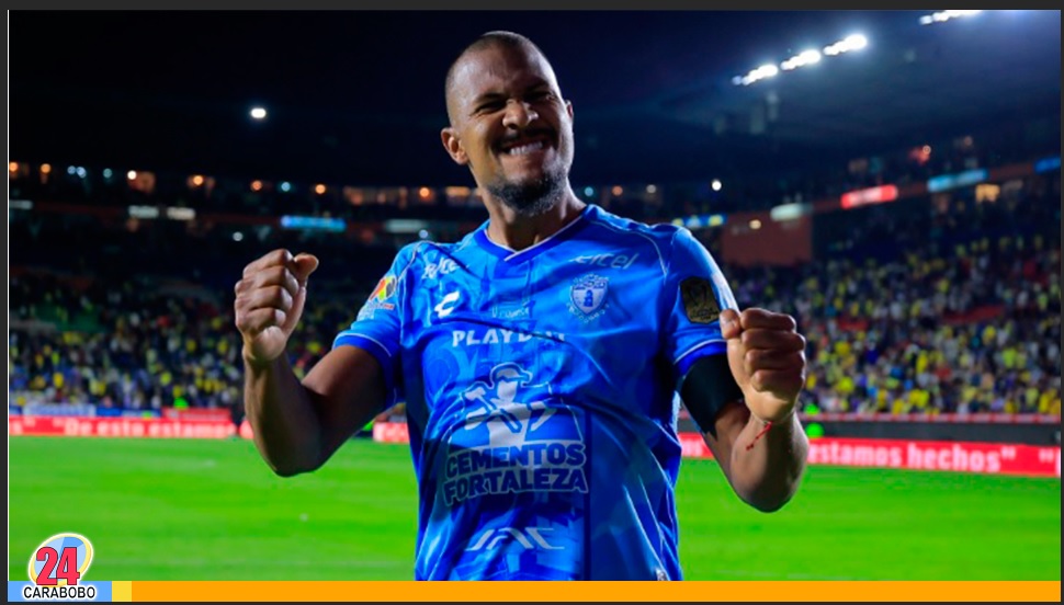 Presentación de Salomón Rondón con el Real Oviedo