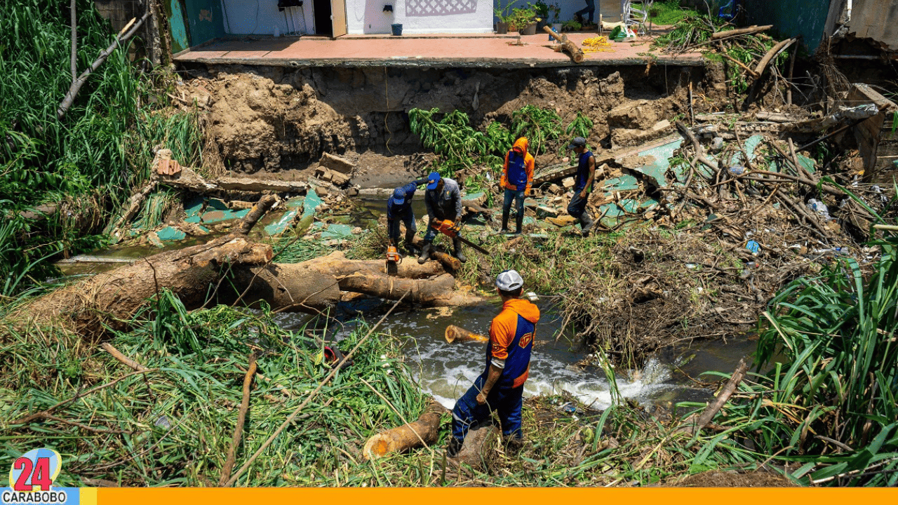 Alcaldía de Guacara supera la limpieza de 3 mil 900 ML en canales y caños del municipio