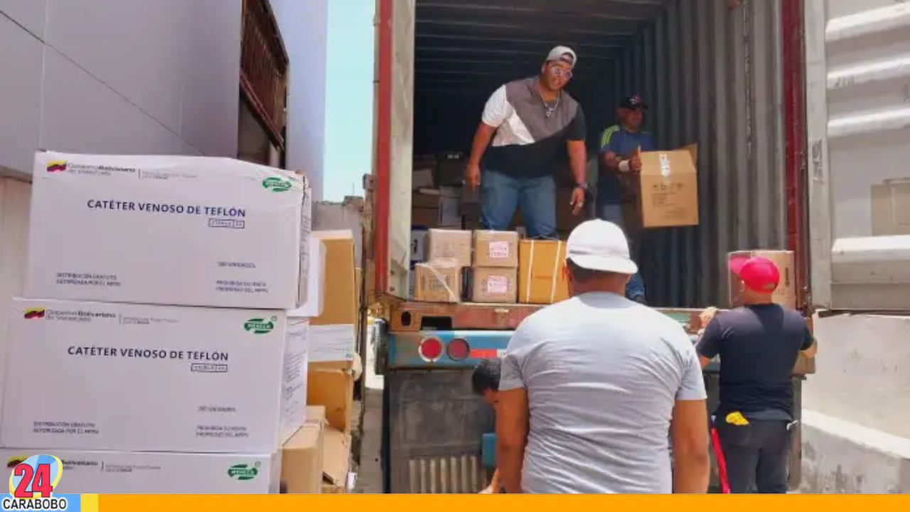 Distribuyen más de 300 mil insumos médicos en red hospitalaria de La Guaira