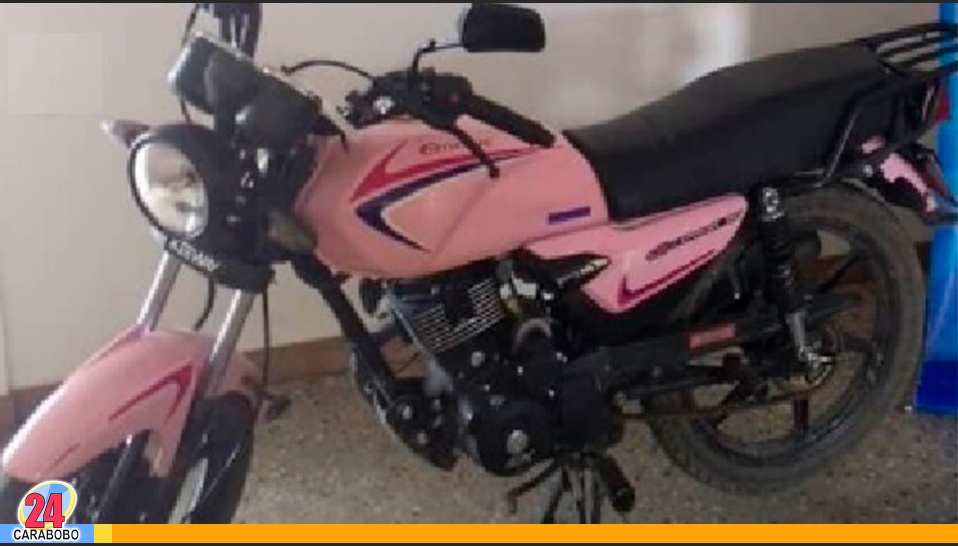 Hurto de la moto de su expareja