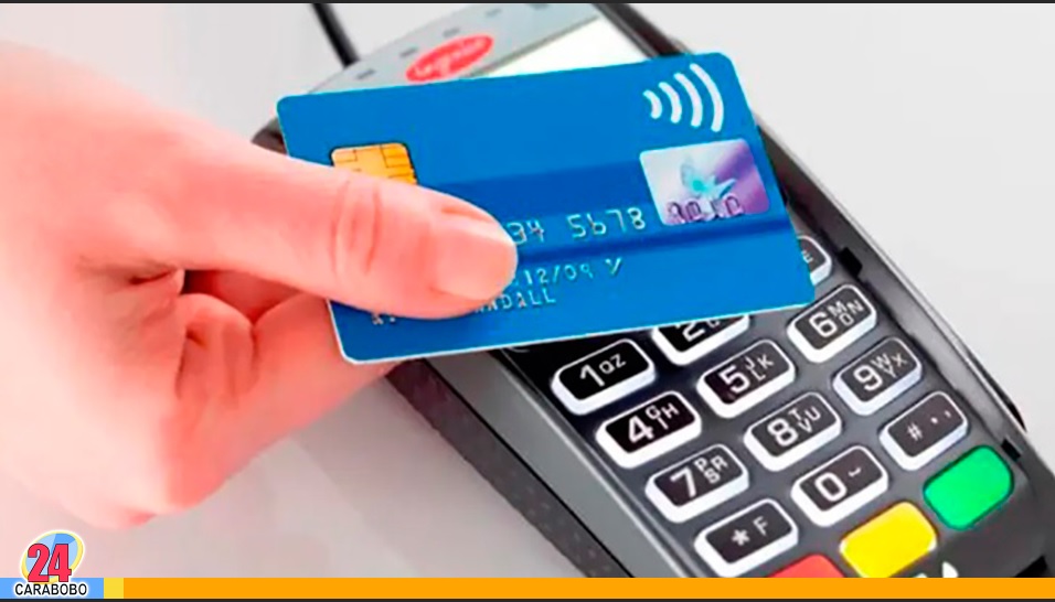 el comerciante no debe tocar la tarjeta contactless