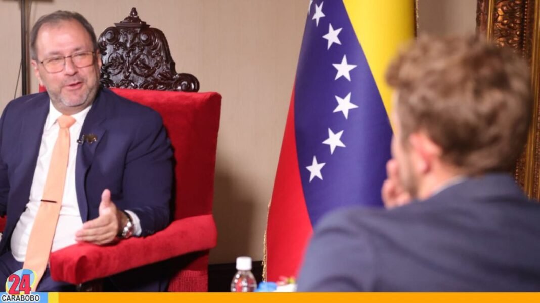 Canciller Gil: Venezuela está lista para defenderse pero apuesta al diálogo