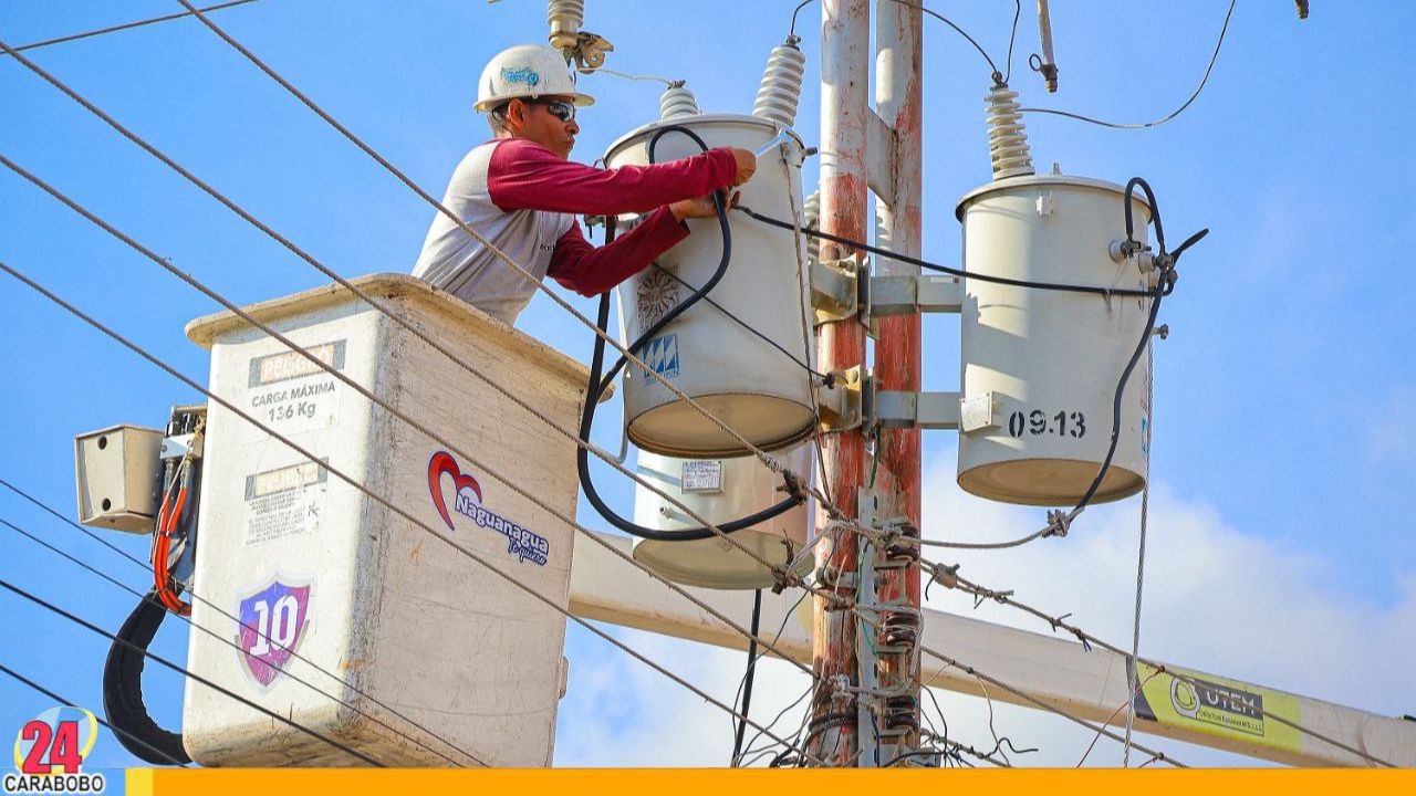 Elizabeth Niño fortalece sistema eléctrico con instalación de transformadores
