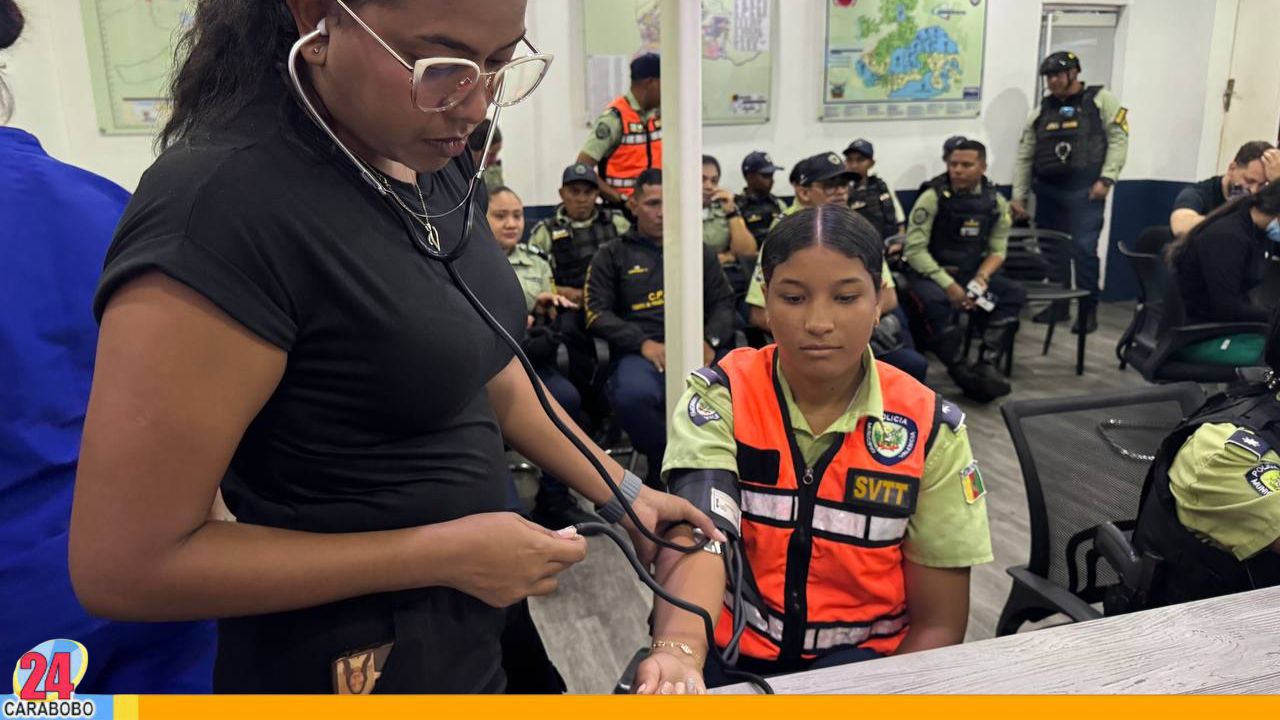 Funcionarios de la Policía Municipal de Valencia atendidos en Jornada Médica Integral