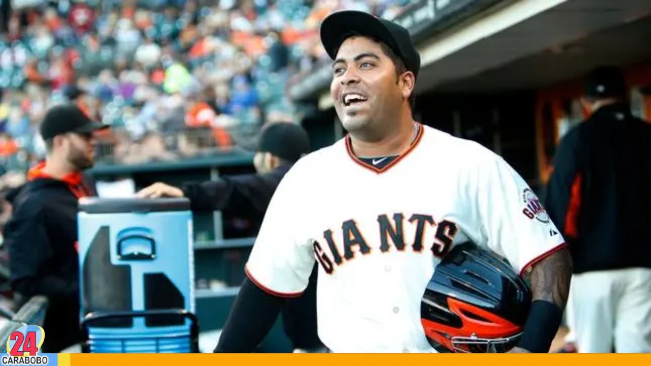 Héctor Sánchez se retira del béisbol profesional 2