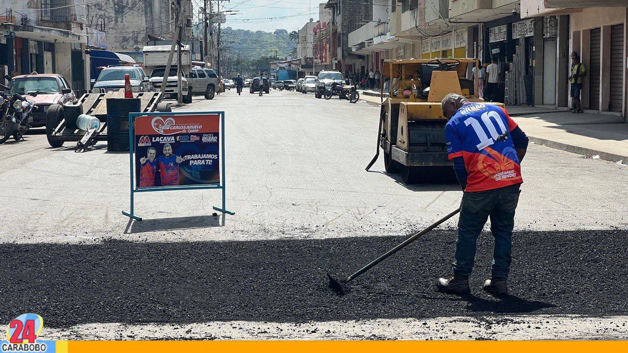 Inician labores de bacheo en la carretera nacional Güigüe-Valencia