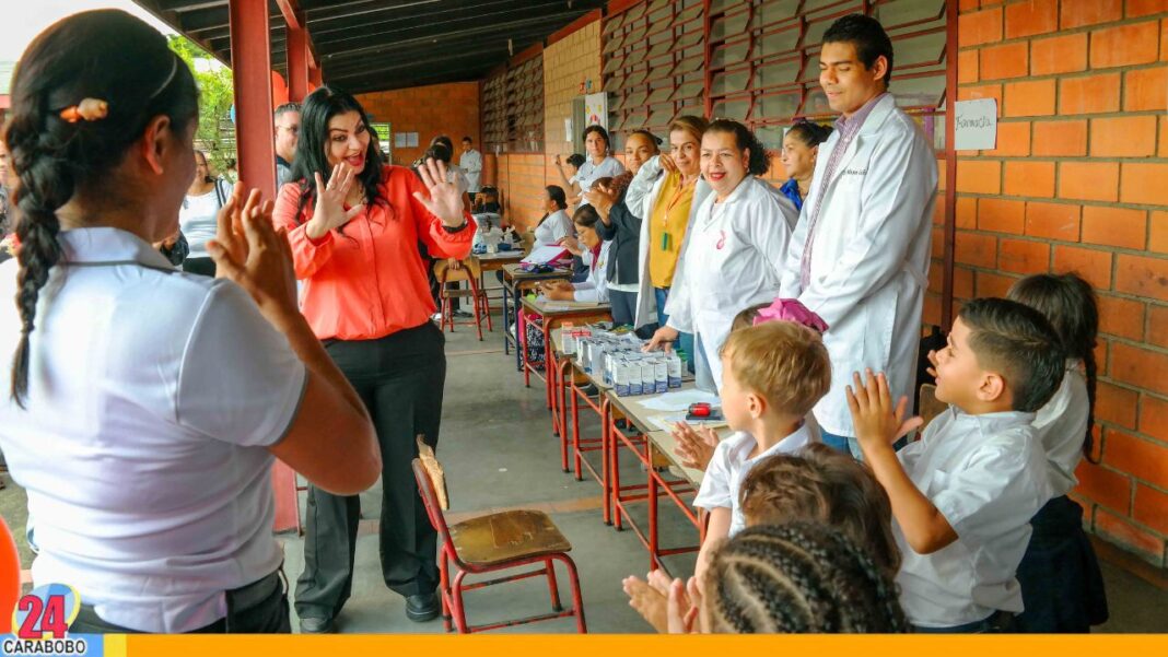 Programa Salud va a la Escuela inició con éxito despliegue para año escolar 2025-2026