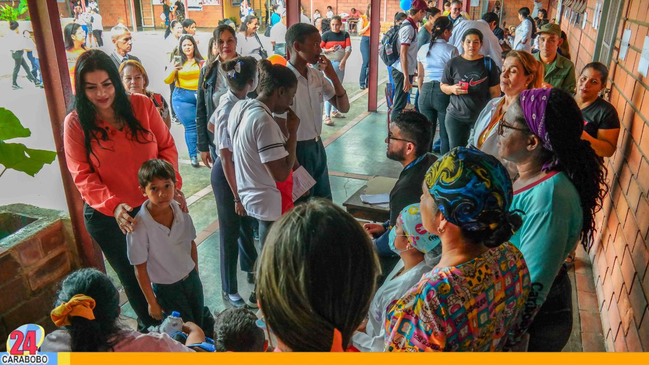 Programa Salud va a la Escuela inició con éxito despliegue para año escolar 2025-2026