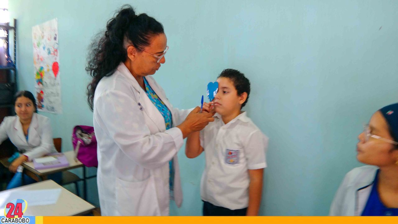 Programa Salud va a la Escuela inició con éxito despliegue para año escolar 2025-2026