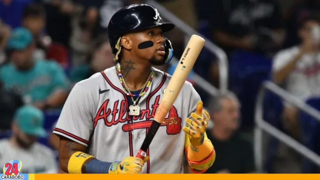 Ronald Acuña Jr. llegó a los 900 hits en la MLB