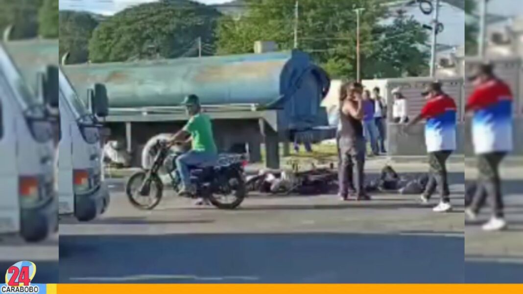 Choque entre motocicleta y cisterna dejó una persona fallecida y un lesionado