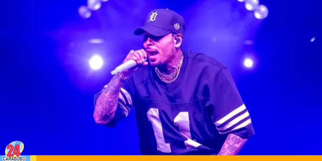 Chris Brown vuela Look at Me Now