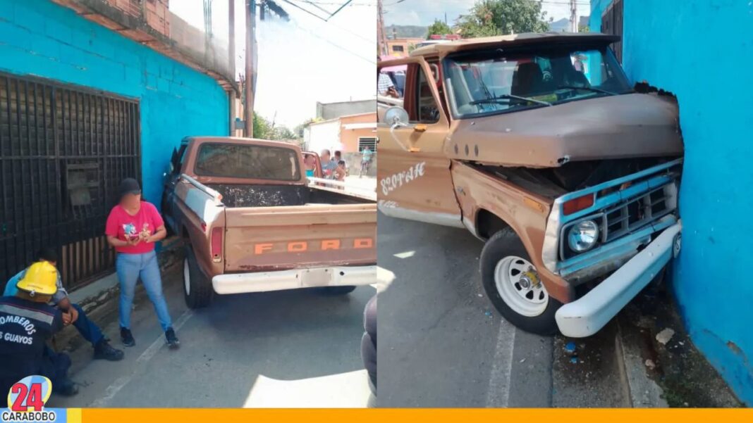 ‎Cuerpo de Bomberos atendieron accidente de tránsito en Los Guayos