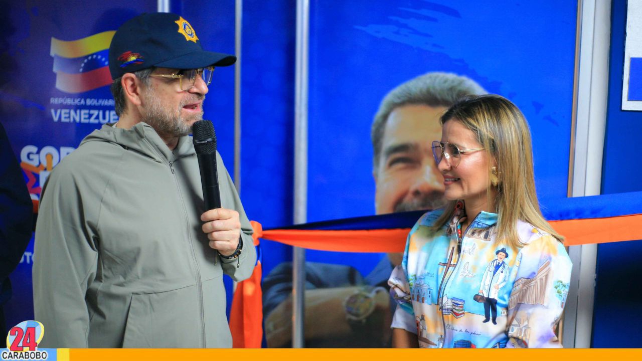 Gobernador Lacava y Alcaldesa Dina Castillo inauguraron Sala de Autogobierno Municipal de Valencia
