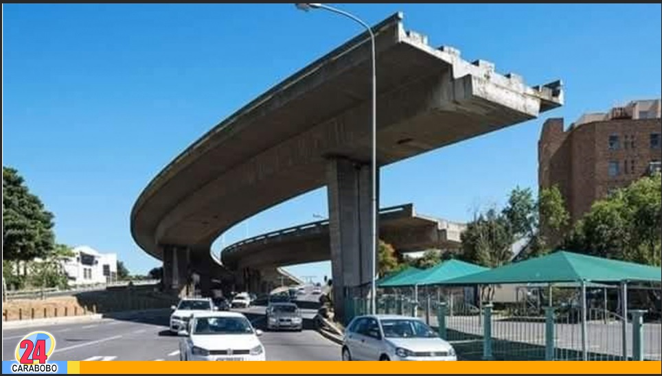 puentes que comenzaron a construirse