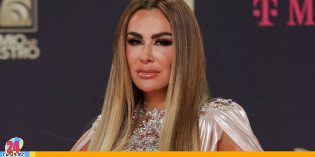 Ninel Conde cambia color ojos