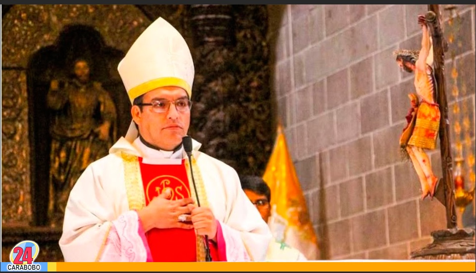 Sacerdote peruano en problemas