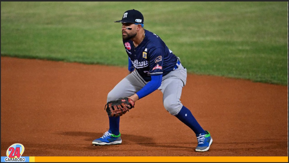 Magallanes ganó su primer juego