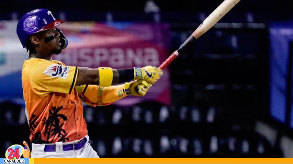 Ronald Acuña Jr se alista para sumarse a Tiburones de La Guaira