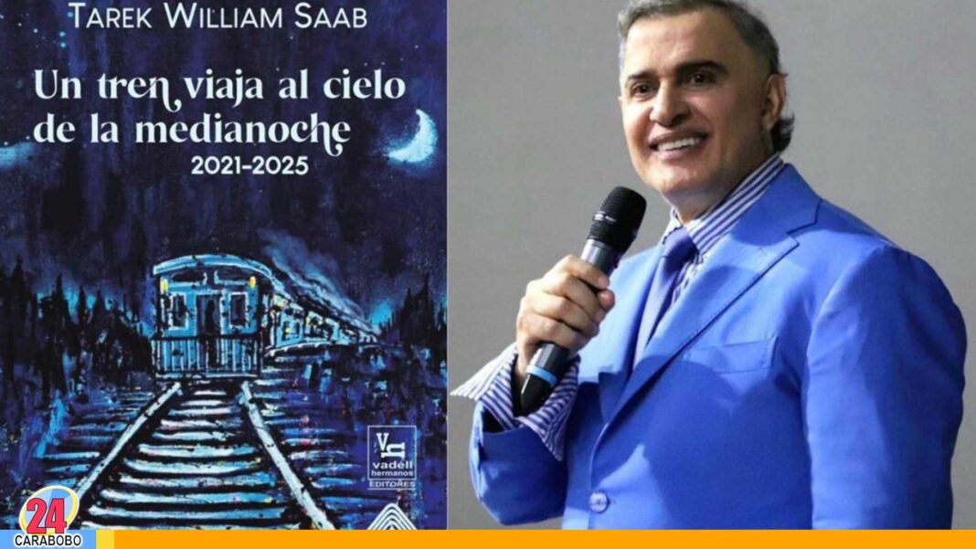 Un tren viaja al cielo de la media noche