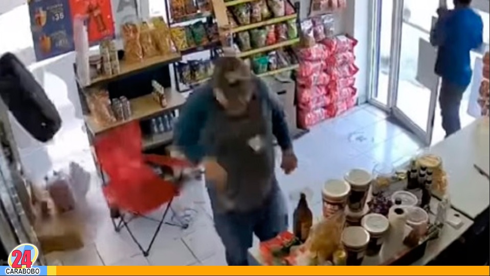 Joven se salvó de milagro en un local que atendía en México (VIDEO)