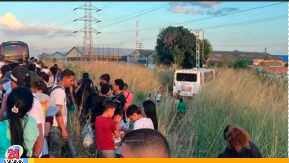Encunetamiento de un autobús en la ARC