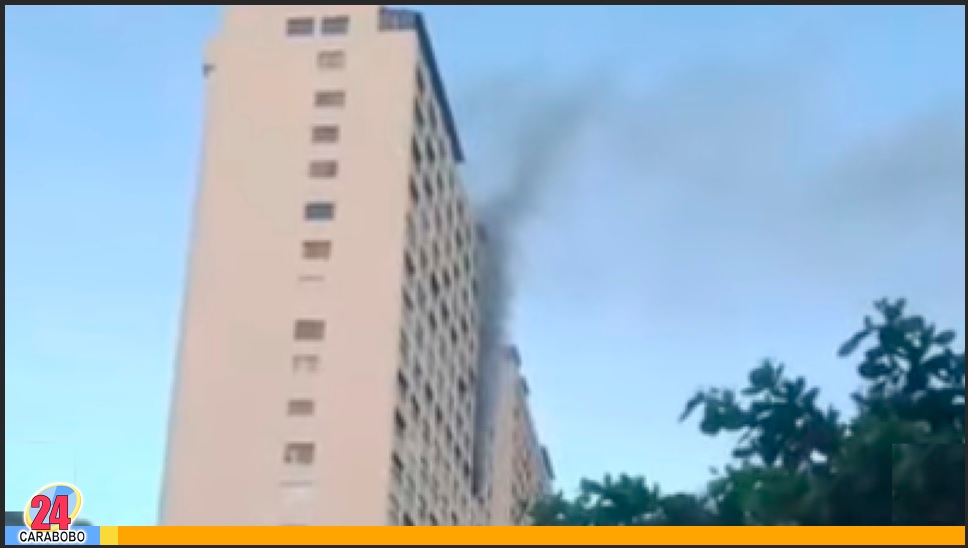 incendio en los edificios de Bahía de Cata