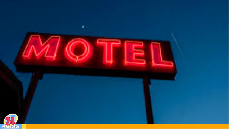 hombre sin vida en un motel