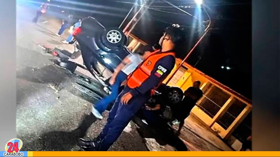 Joven recién graduada de psicóloga