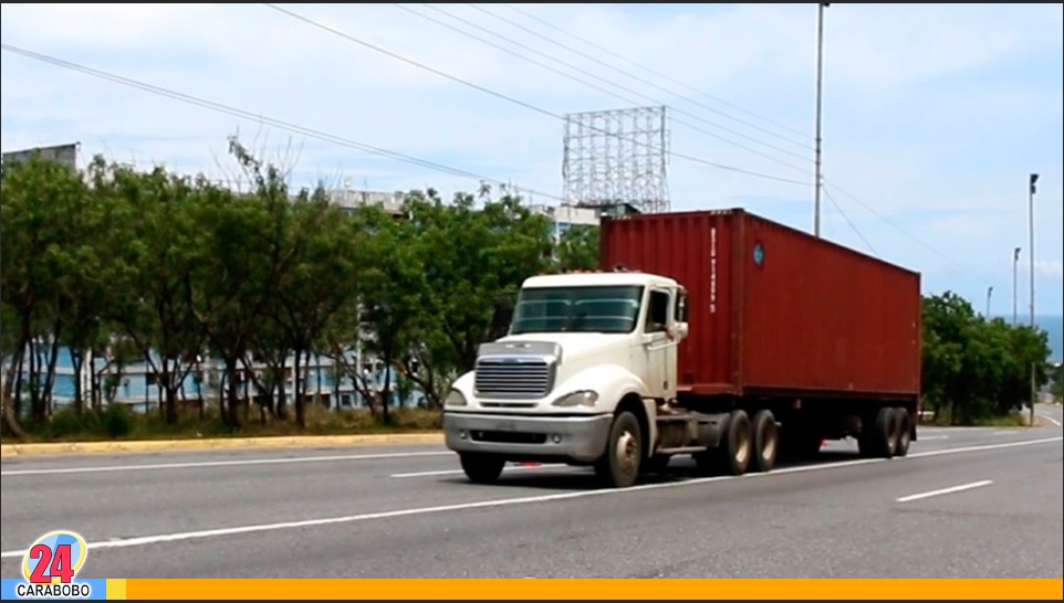 Circulación de transporte de carga está restringida