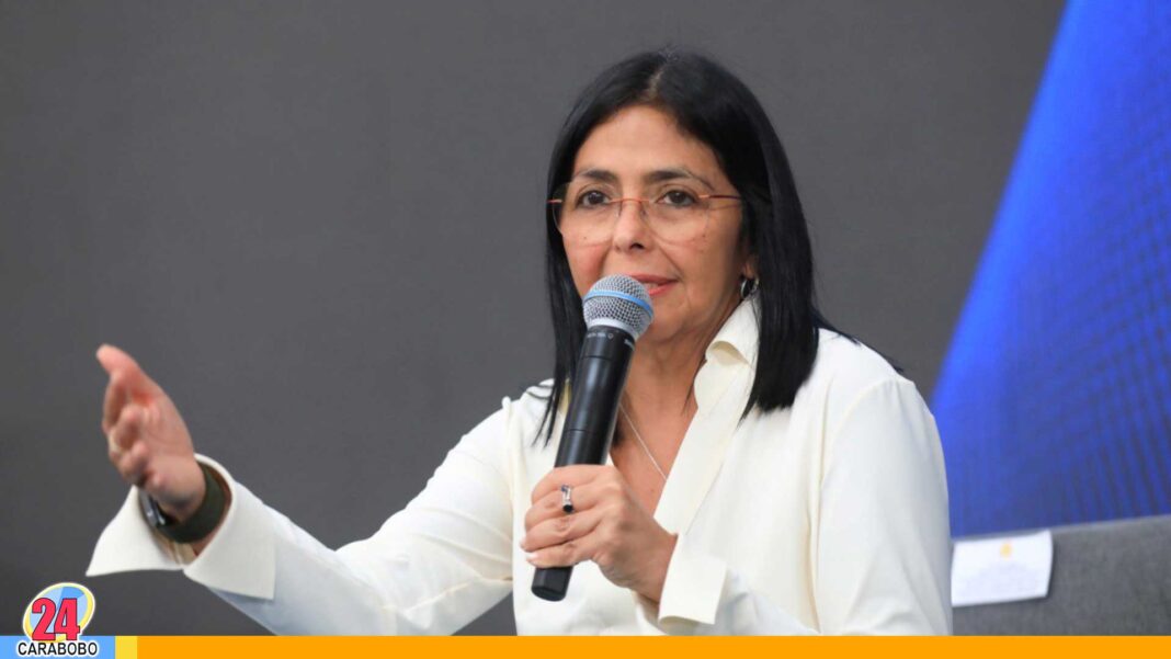 Delcy Rodríguez fe de vida Maduro