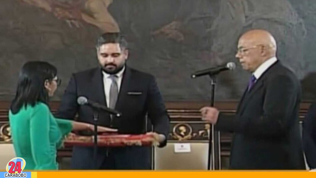Delcy Rodríguez juramentada Presidenta
