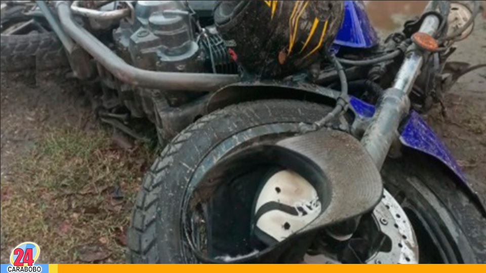 Colisión de moto y bicicleta en Los Guayos