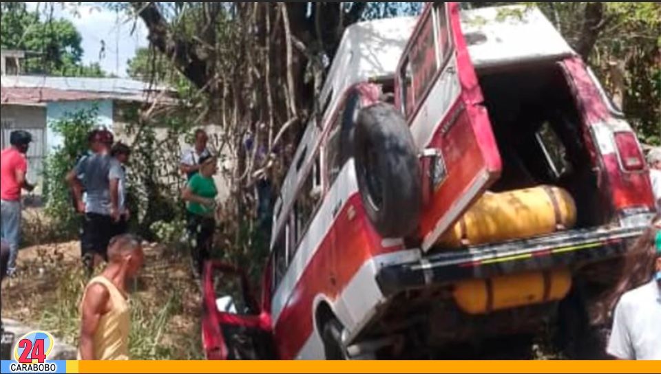Colisión de transporte público en Güigüe