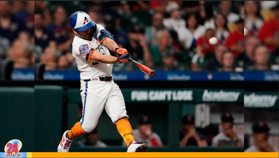 José Altuve bateó dos cuadrangulares