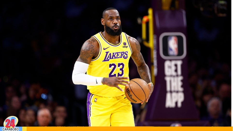 LeBron James con más partidos en la NBA