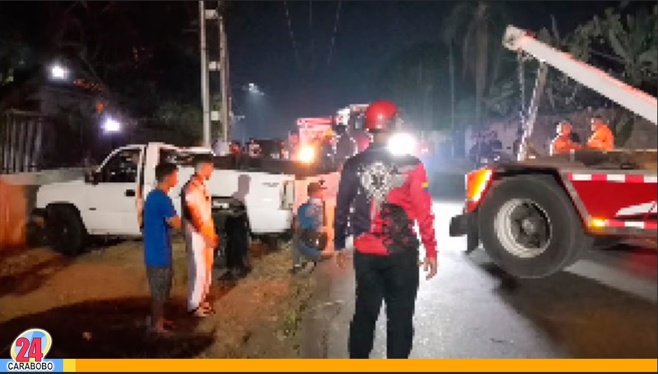 Volcamiento de una camioneta en la Carretera Nacional Tocuyito Valencia