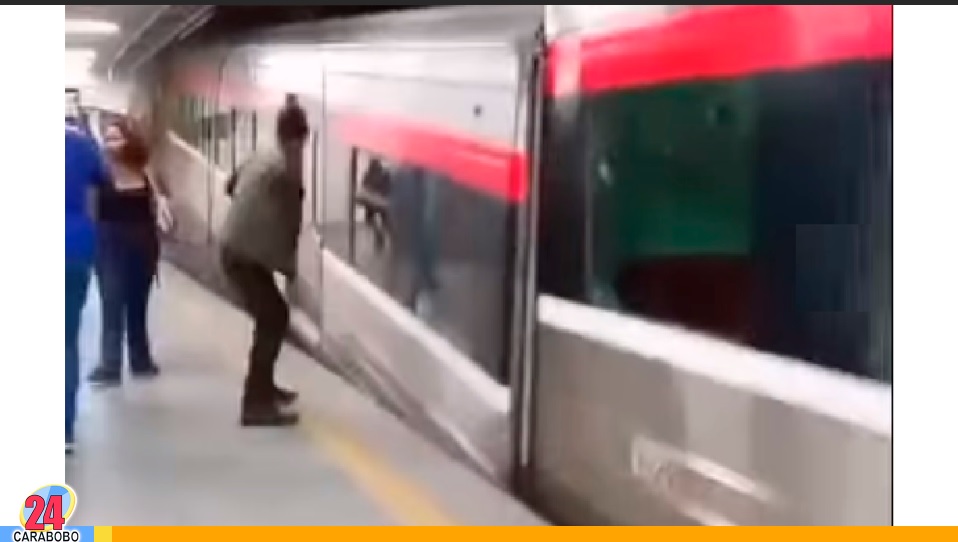 choque de unidades ferroviarias en Caracas