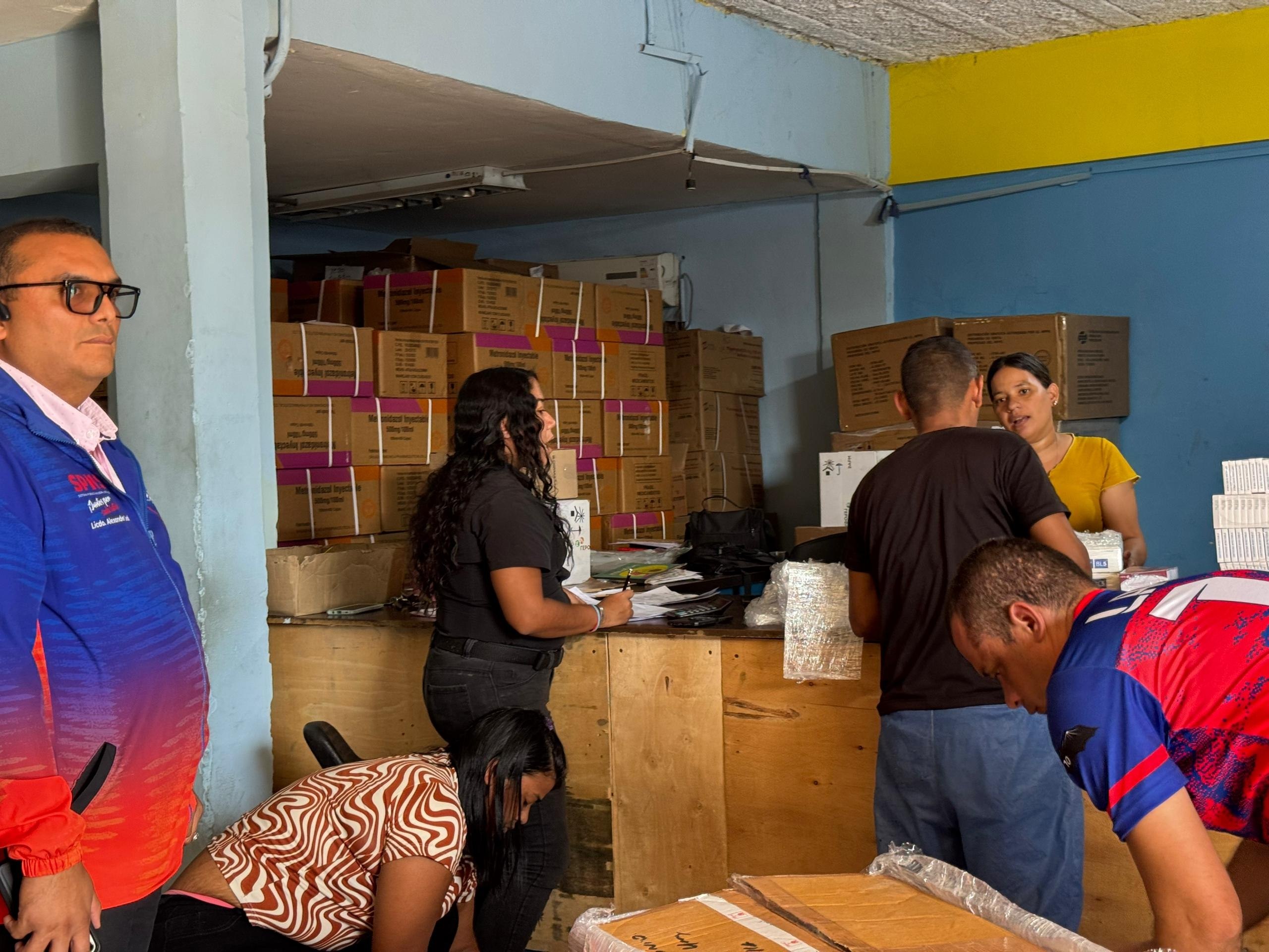 lote de insumos médicos 