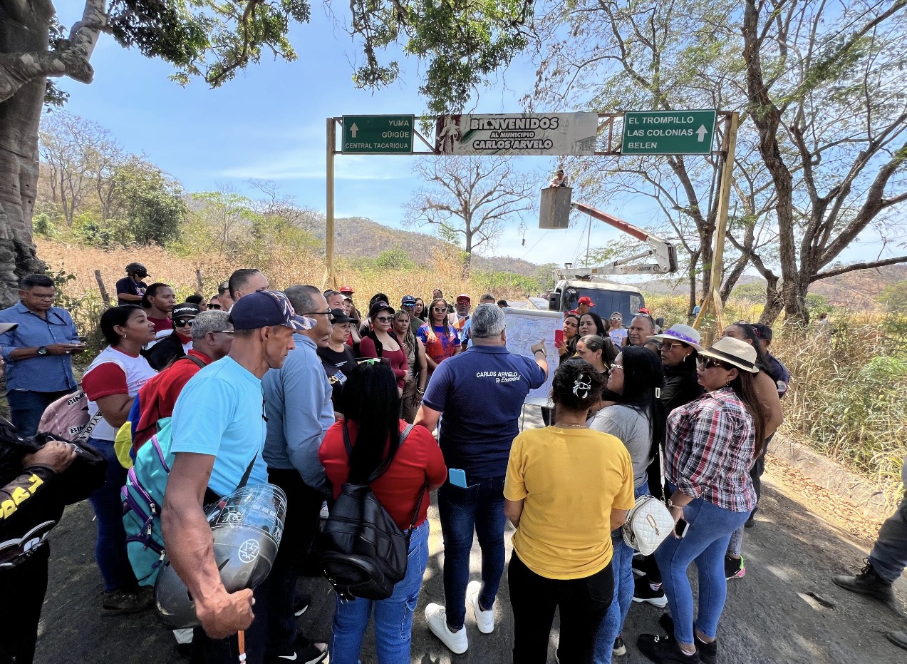 Asfaltado y Bacheo en la Carretera Nacional Güigüe-Maracay