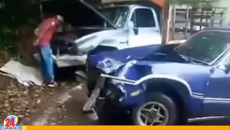Accidente vía Ocumare de La Costa