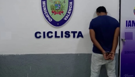 tres hombres que estaban solicitados en Valencia