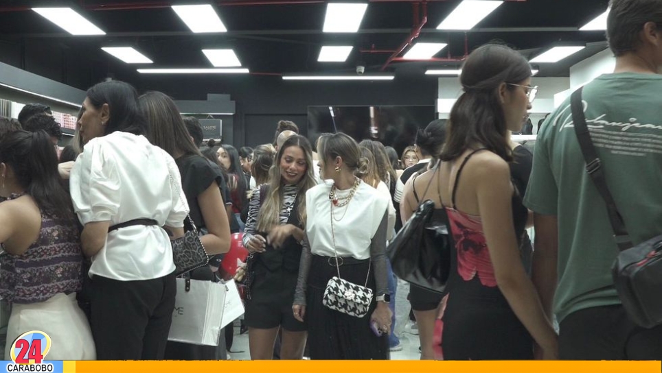 Salome Makeup en el Sambil de Valencia